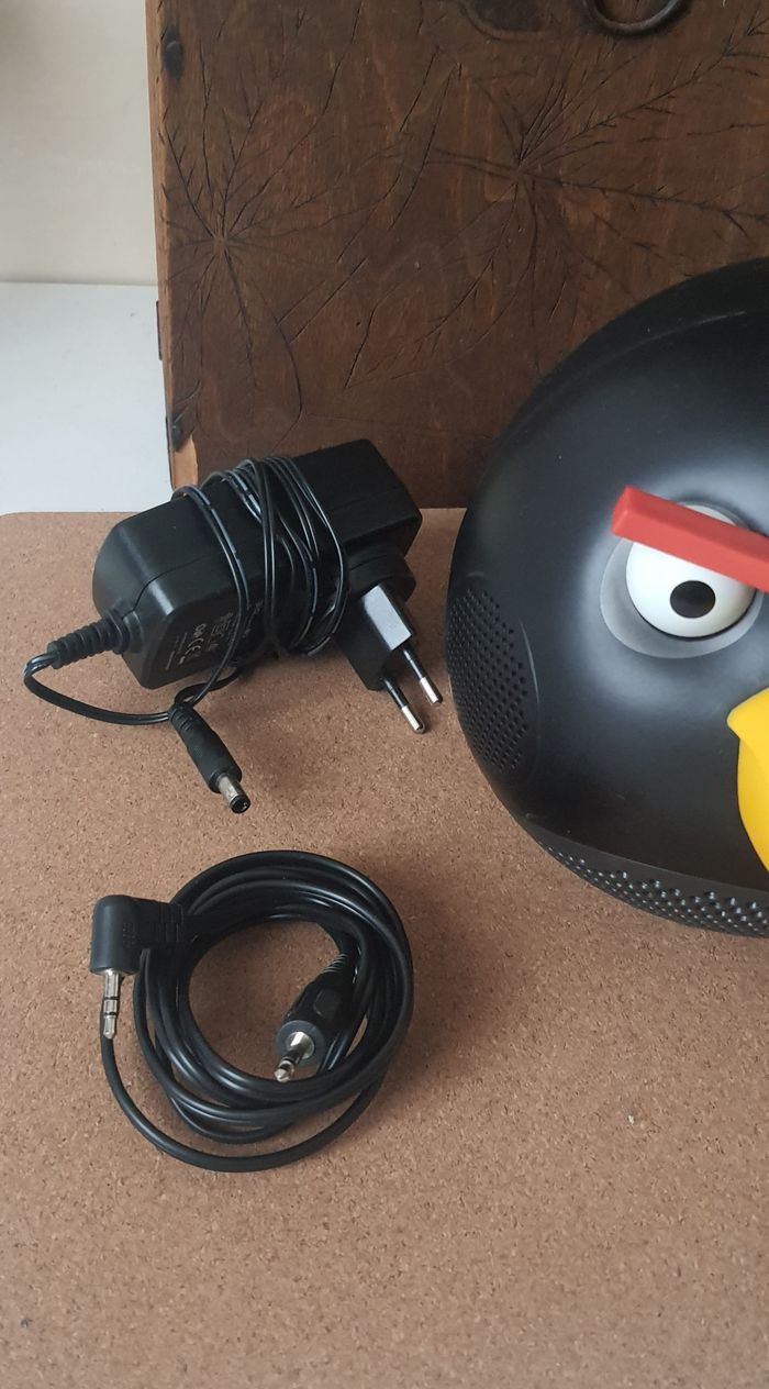 Haut-parleur "Gear4 Angry Birds" stéréo avec alimentation et télécommande - photo numéro 4