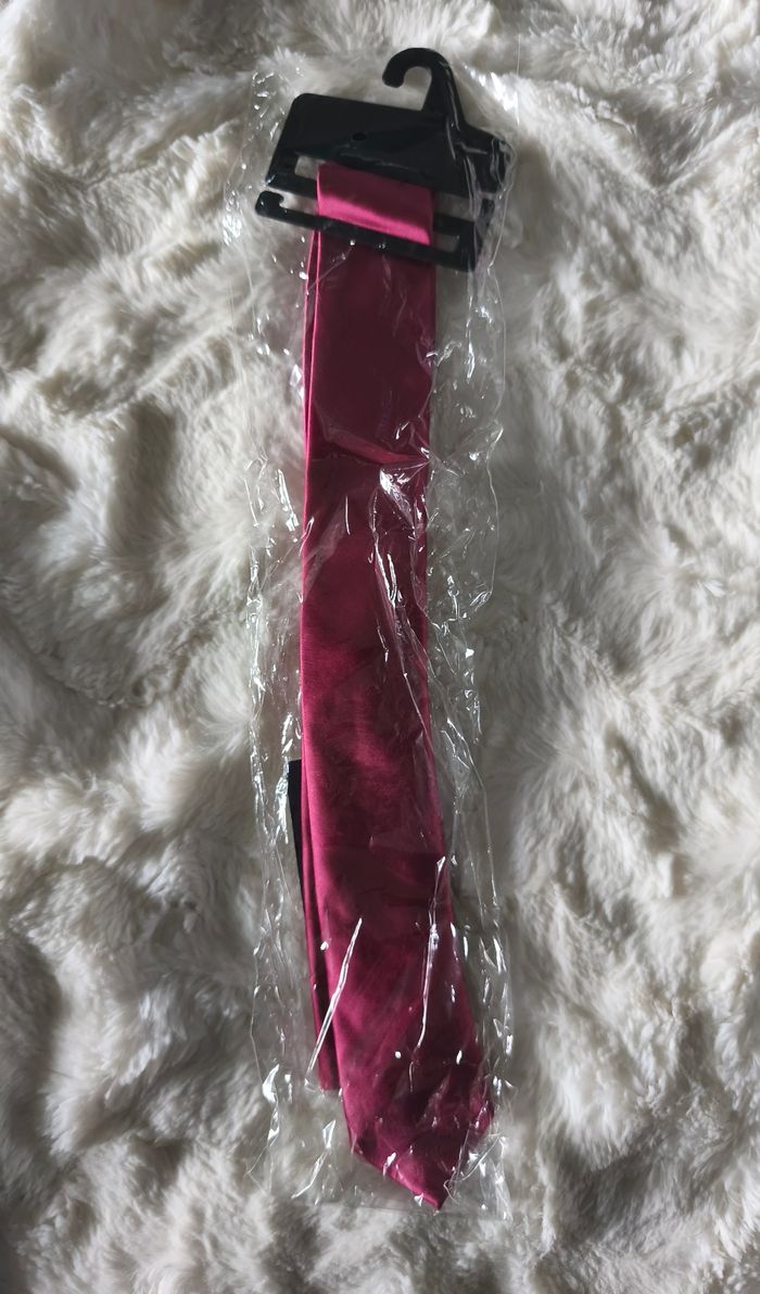 Cravate bordeaux taille unique