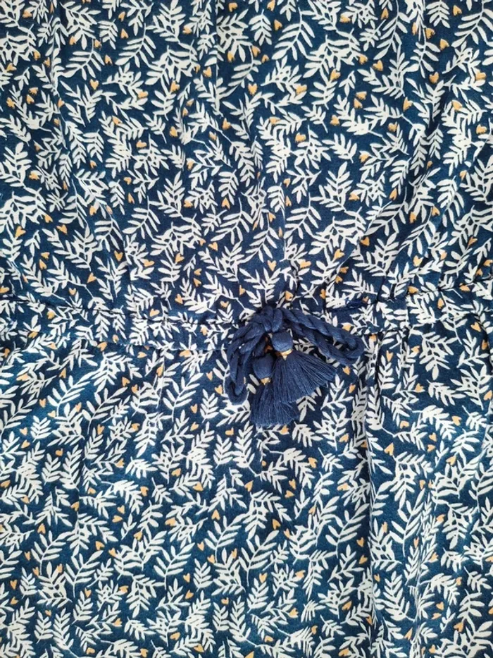 Robe manches courtes 8 ans tissu fluide bleu marine motif feuillage blanc - photo numéro 3