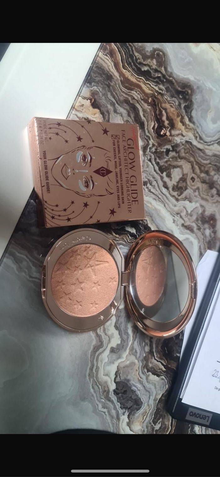 CHARLOTTE TILBURY - photo numéro 2