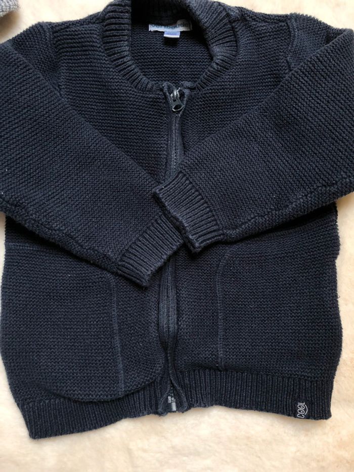 Lot 3 gilets sweat 18 mois - photo numéro 5