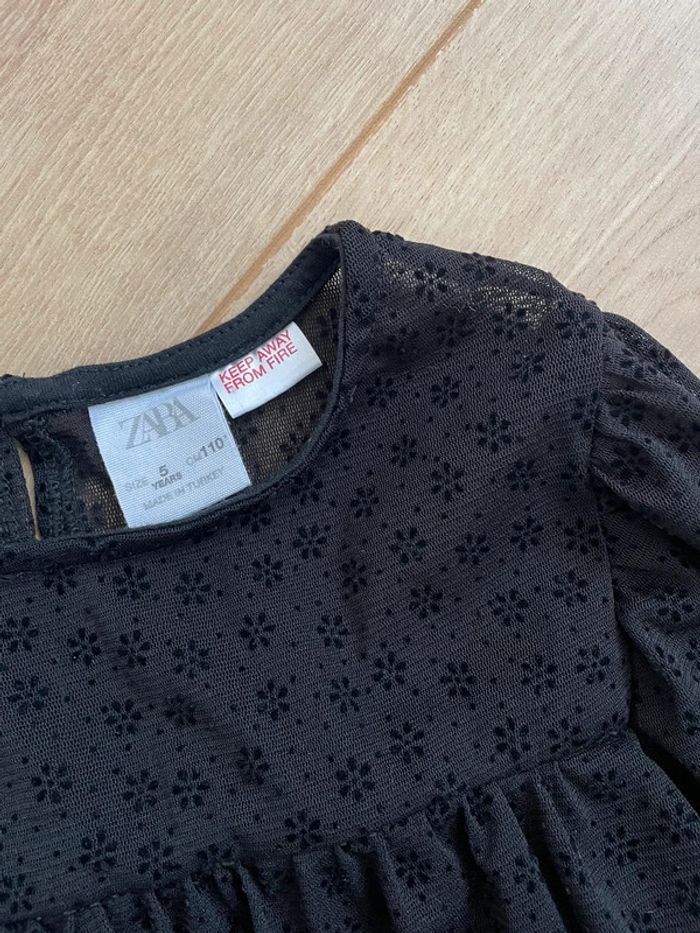 Robe Zara noir 5 ans - photo numéro 3