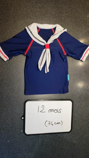 T-shirt anti UV taille 12 mois