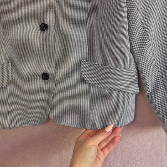 Veste T42 🩶🤍 - photo numéro 4