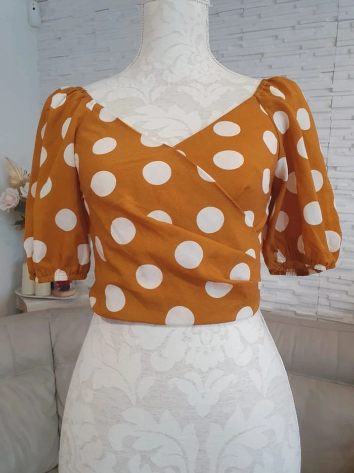 Haut court lucy Wang taille XS 34 jaune pois blanc - photo numéro 2