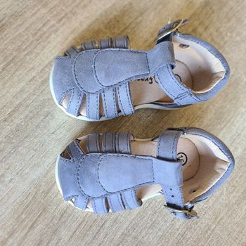 Chaussures pointure 16 garçon sandalettes