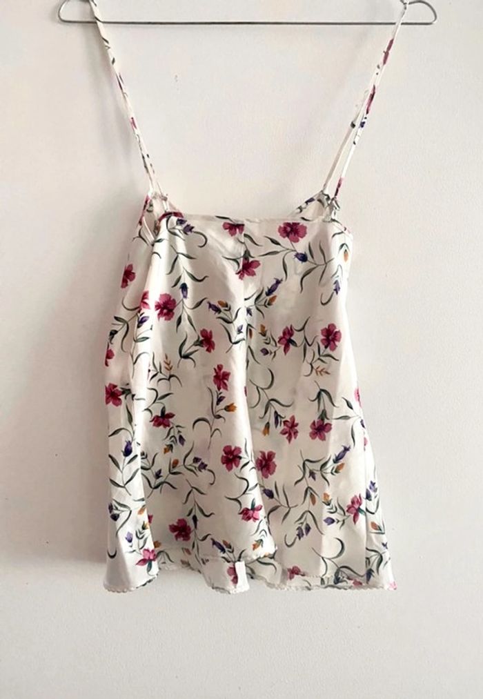 Debardeur fleurie 38/40 - photo numéro 2