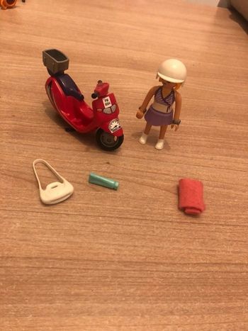 Playmobil scooter