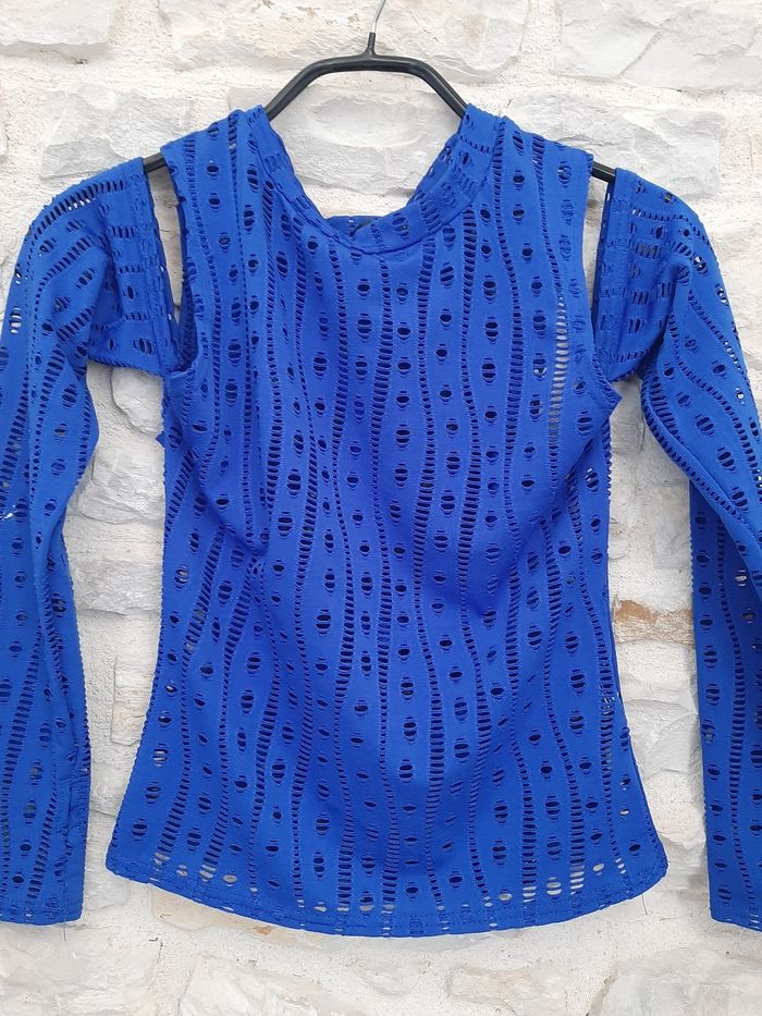 Top ML bleu "Shein" taille S (36) en très bon etat - photo numéro 3