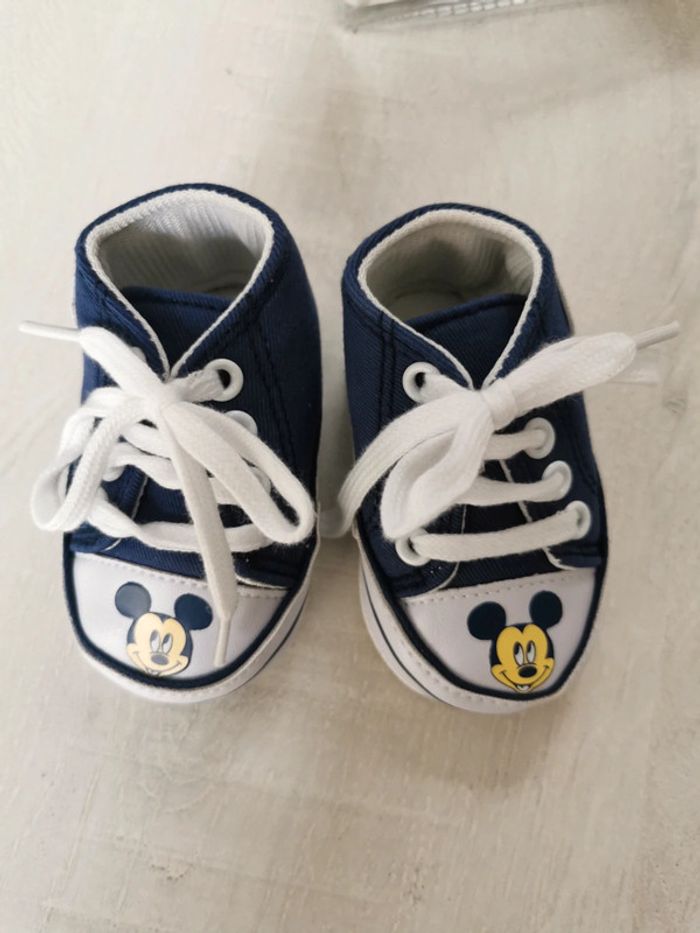 Chaussures Mickey naissance