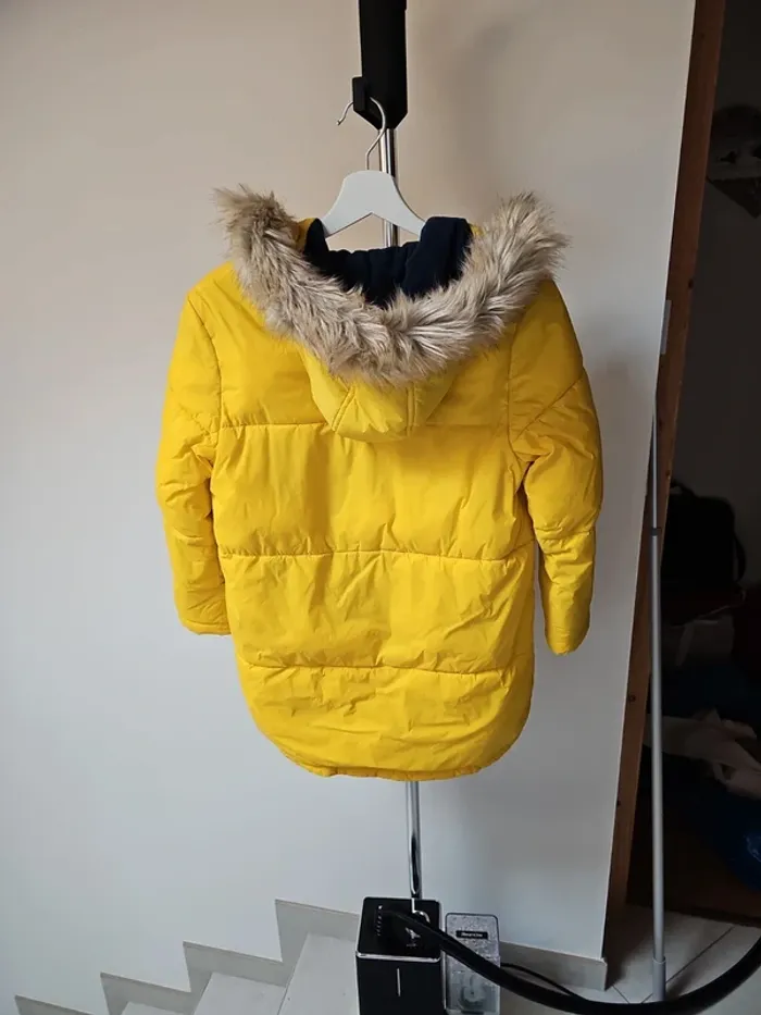 Doudoune à capuche de la marque Cyrillus - photo numéro 10