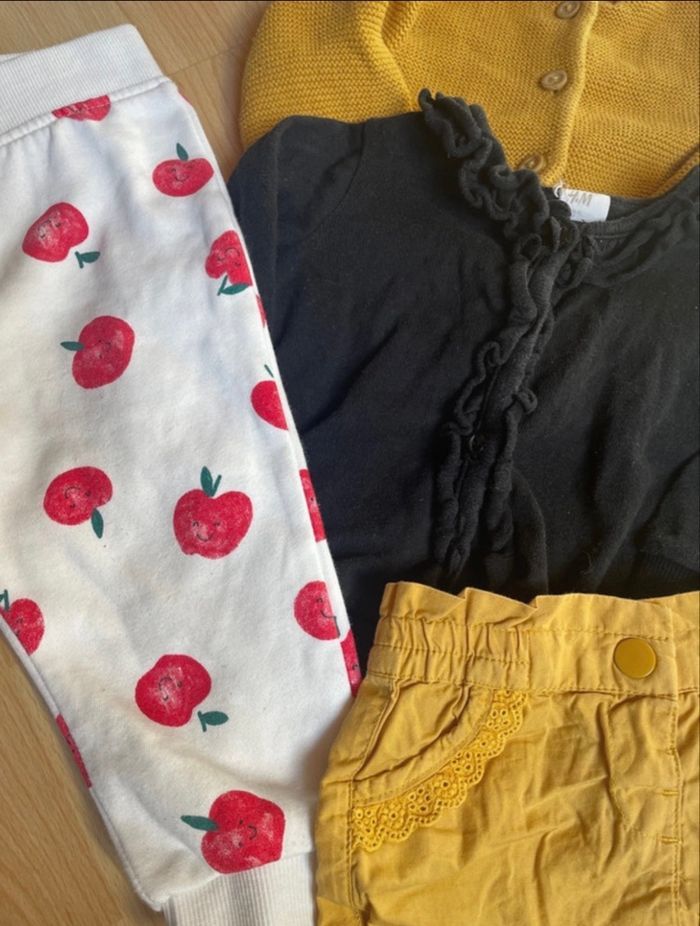 Lot vêtements fille 9/12 mois - photo numéro 2