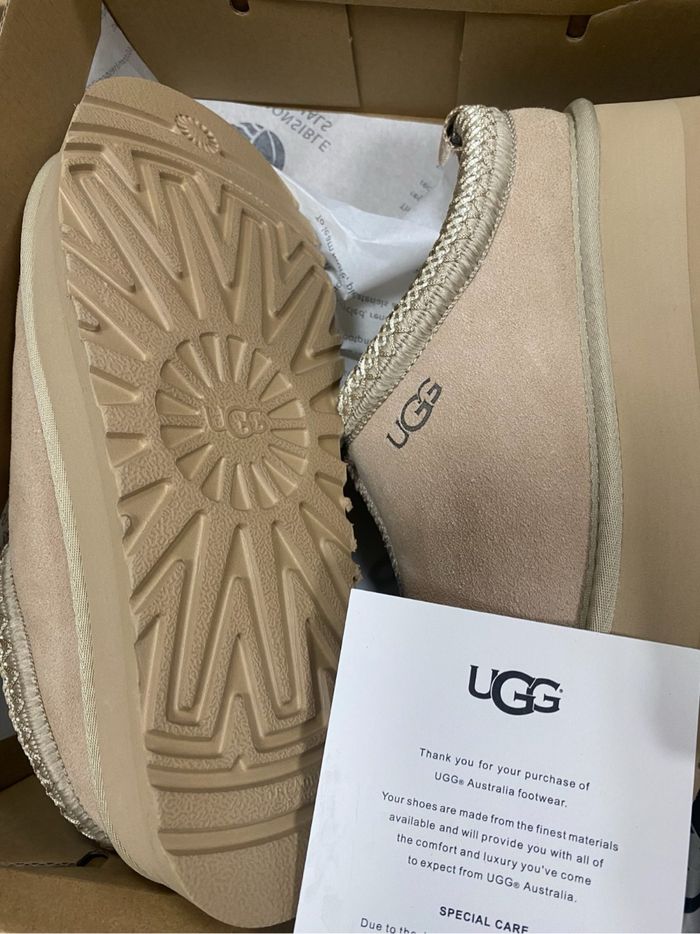 Ugg Tazz