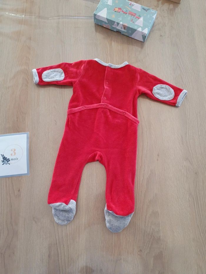 Pyjama 3 mois rouge voiture girafe gémo - photo numéro 2