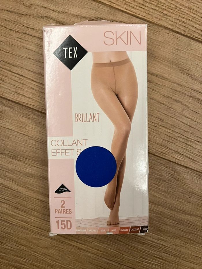 Vend un lot de 2 collant beige taille 6 marque tex neuf