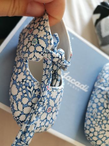 Chaussons jacadi 0-6 mois neuf