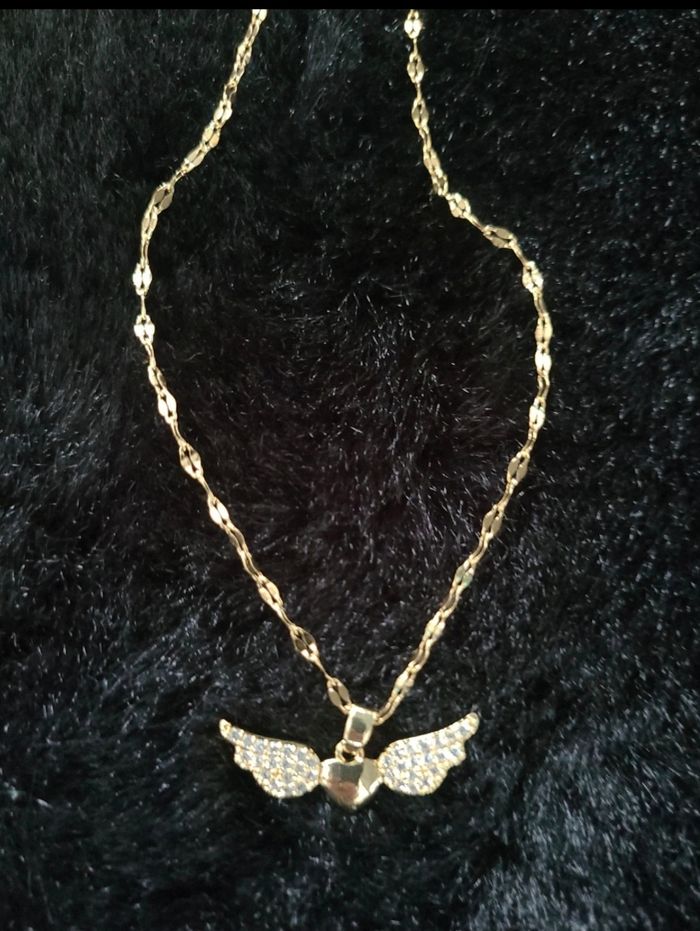 Colliers en acier inoxydable avec
pendentif - photo numéro 3