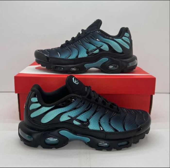 Tn noir bleu fluo 36 - photo numéro 3