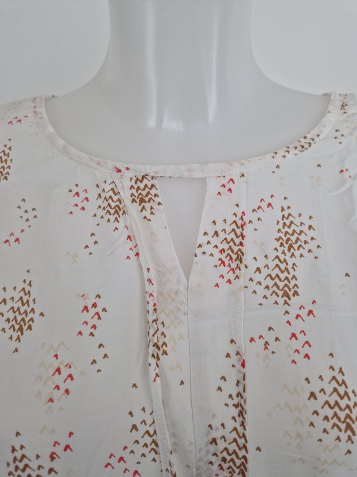 Haut blanc à motif coeurs envolés, Bermudes - photo numéro 2