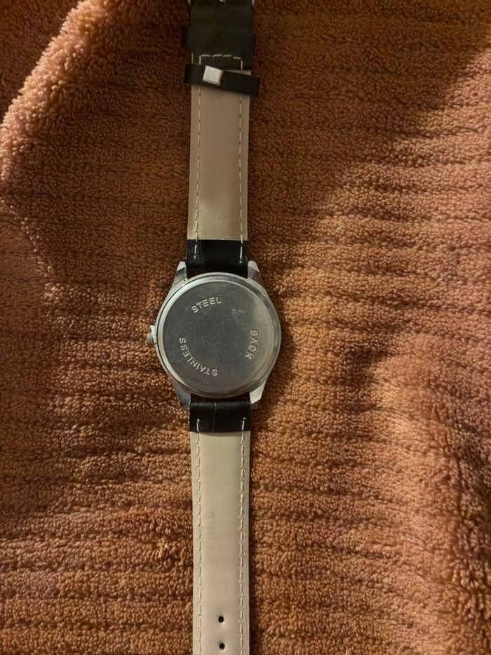 Montre unisexe - photo numéro 3