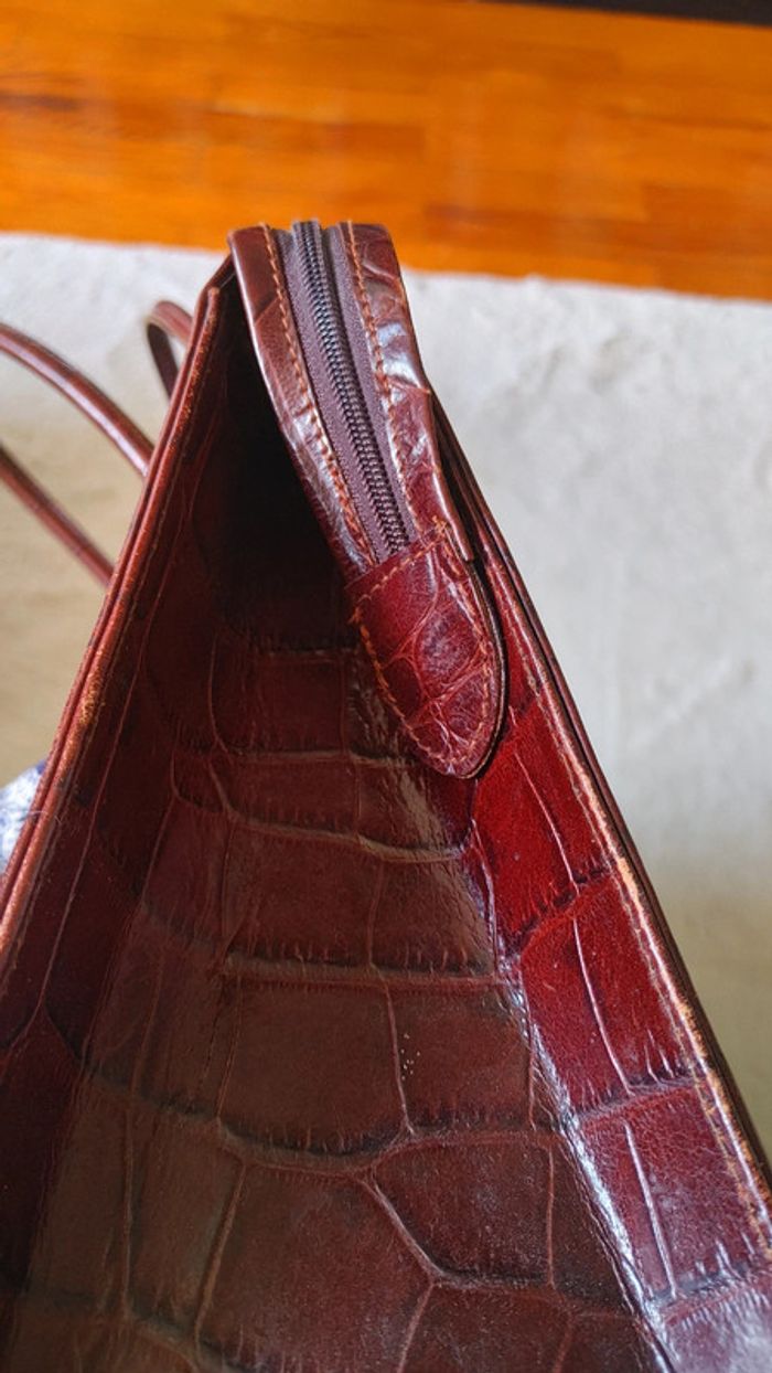 Sac à main en cuir véritable vintage motif exotique crocodile marron tirant sur le rouge - photo numéro 6