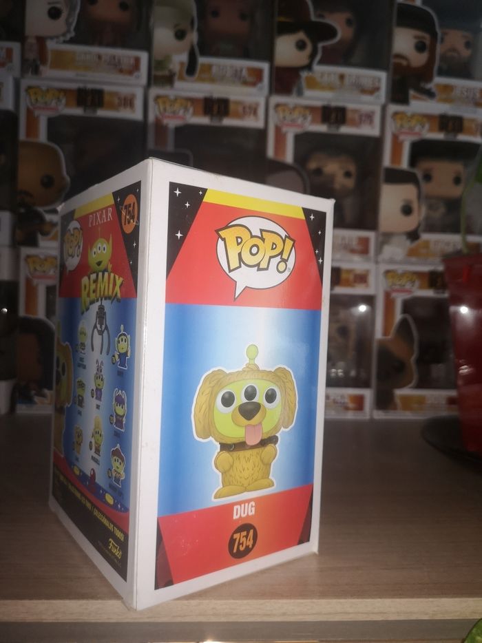Funko pop Disney Pixar Remix 754 Dug - photo numéro 4