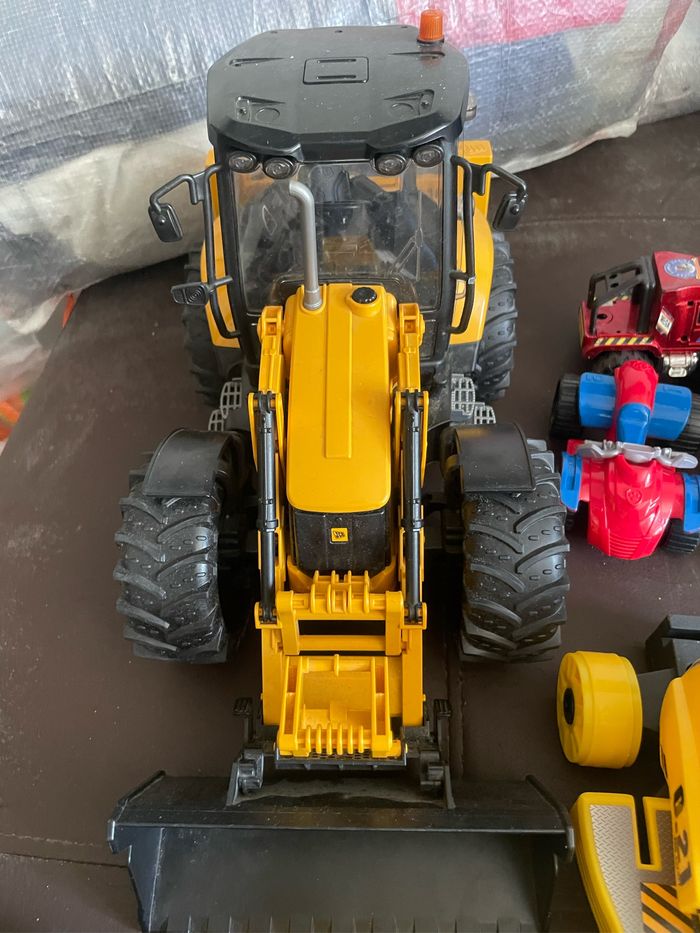 Lot de 23 véhicules voitures jouets pour enfants Pelleteuse 30cm + différents véhicules - photo numéro 6