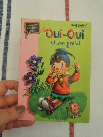 Oui-Oui et son grelot, Bibliothèque rose