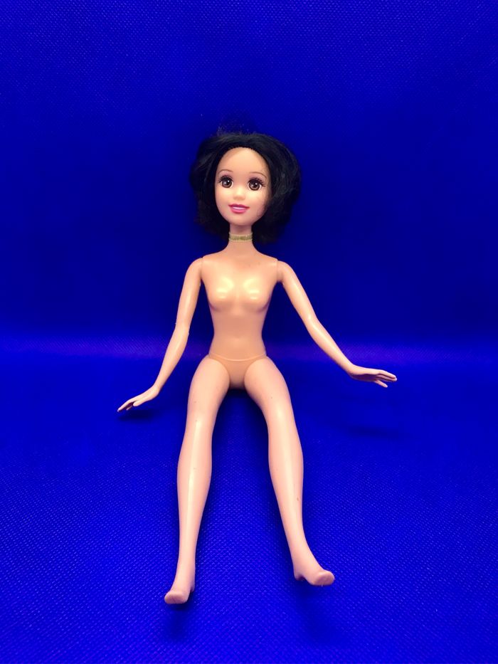 2006 Poupée princesse Disney Blanche neige Mattel - photo numéro 7