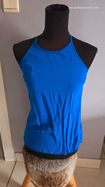 Top bleu