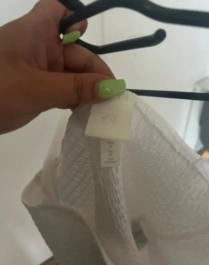 Crop top blanc H&M taille M - photo numéro 2