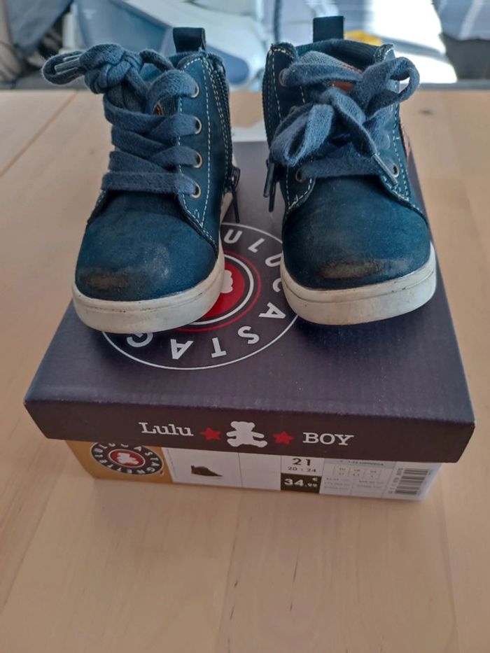 Paire de basket montante en 21