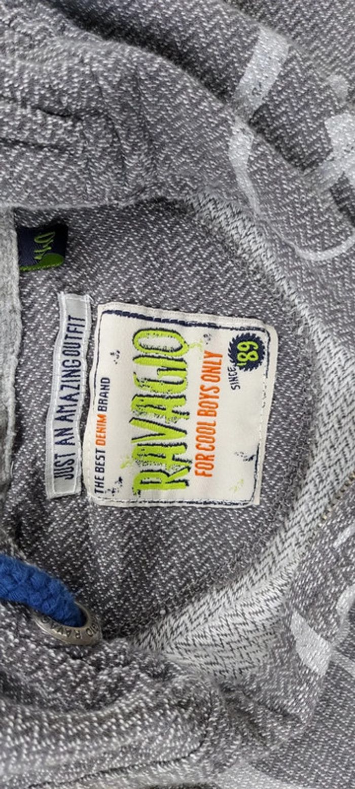 Lot de 2 gilets dont 1 neuf et 1 pull, taille 10 ans, garçon - photo numéro 3