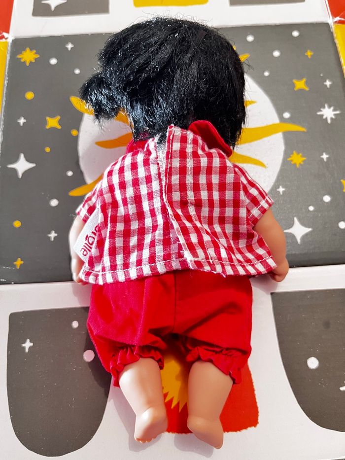 Poupée corolle asiatique - photo numéro 4