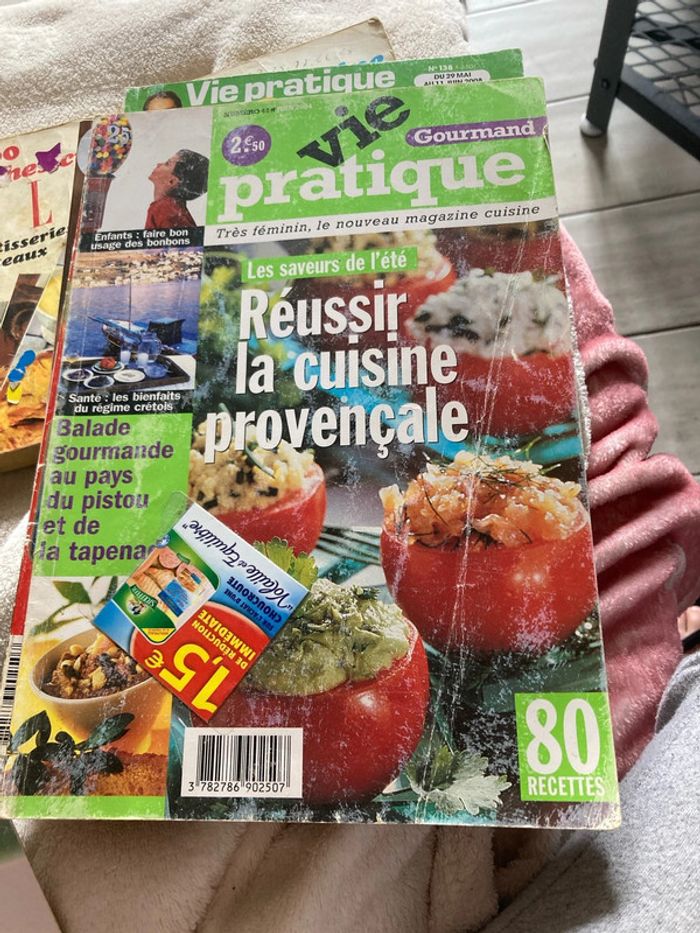 Lot de 13 livres / magazines de cuisine - photo numéro 7