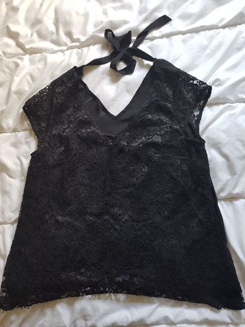Tunique femme en dentelle noir. 40/42