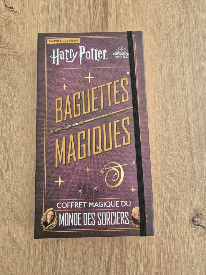 Coffret magique du monde des sorciers -Harry Potter- Baguettes Magniques