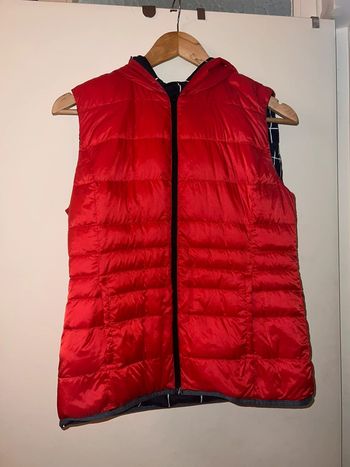 Doudoune sans manche  plume réversible rouge / bleu à carreaux