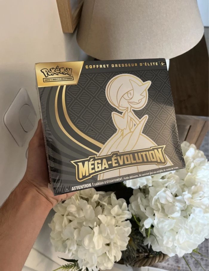 ETB - Coffret dresseur d’élite ME1 - Mega Evolution Gardevoir - photo numéro 2