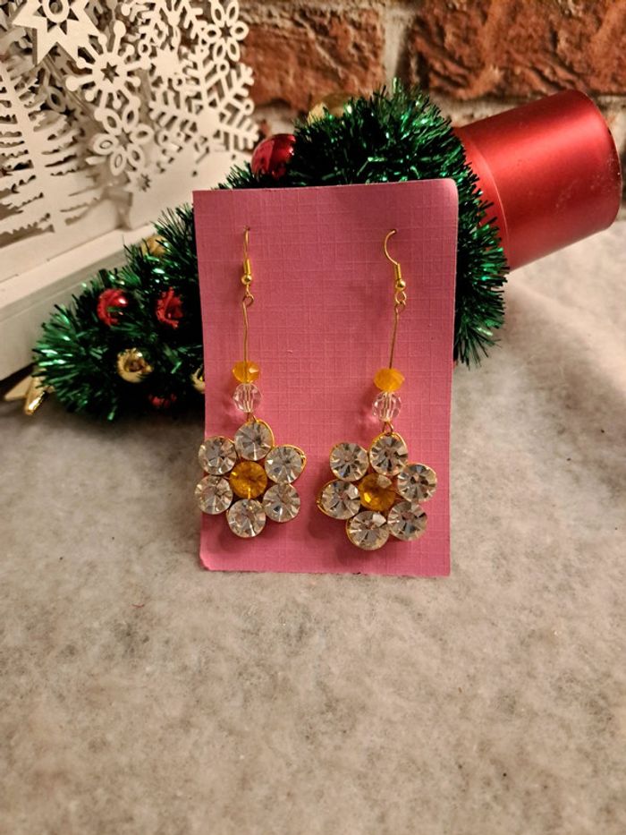 Boucles d'oreilles pendante avec strass orange et blanc - photo numéro 8