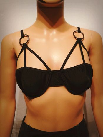 Soutien Gorge satiné avec Anneaux Vintage 90/00s T. 80C