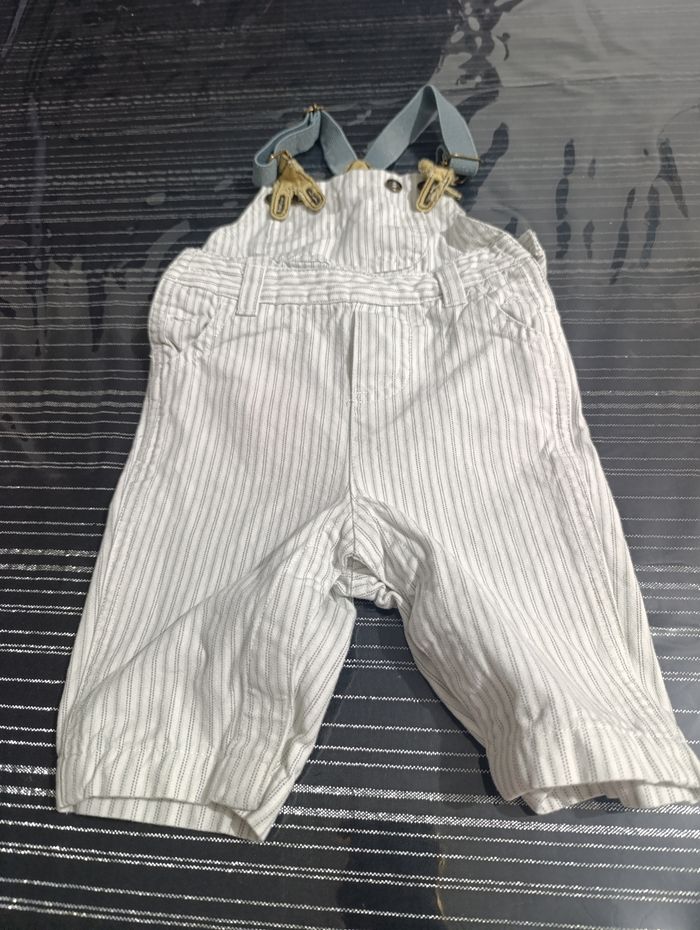 Ensemble salopette et chemise blanche taille 1  mois - photo numéro 3