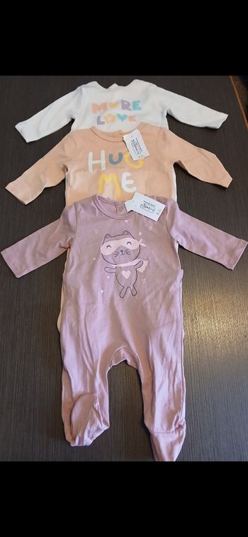 Lot 3 pyjamas fille tex baby 54 cm 1 mois