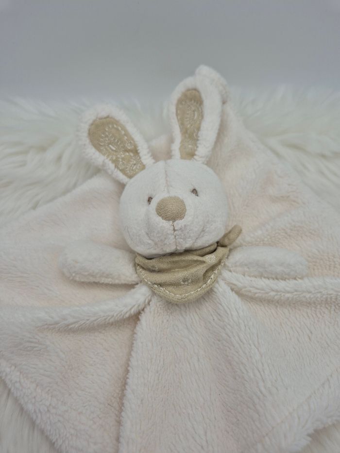 Doudou plat lapin blanc beige Bandana Nicotoy - photo numéro 3