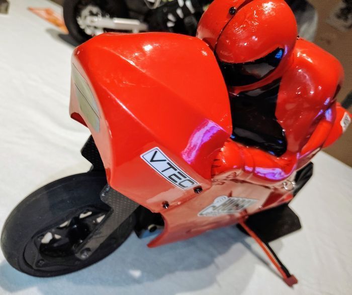 Moto RC Thunder Tiger SB5 moto RC - photo numéro 9