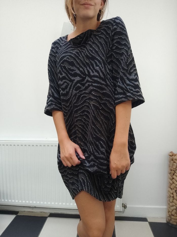 Robe rivière de lune taille 44 XXL femme