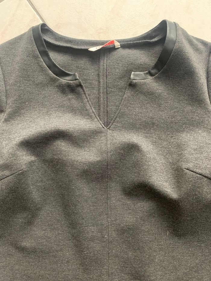 Robe grise - photo numéro 2