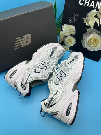New Balance 530 Blanc Argent Marine 37.5