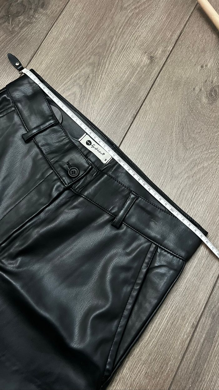 Pantalon noir taille haute cuir synthétique taille S - photo numéro 6