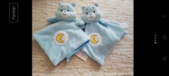 Lot de 2 doudous plats
ourson Care Bears baby